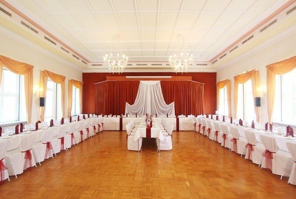 Akzent Hotel Am Burgholz Tabarz Buitenkant foto