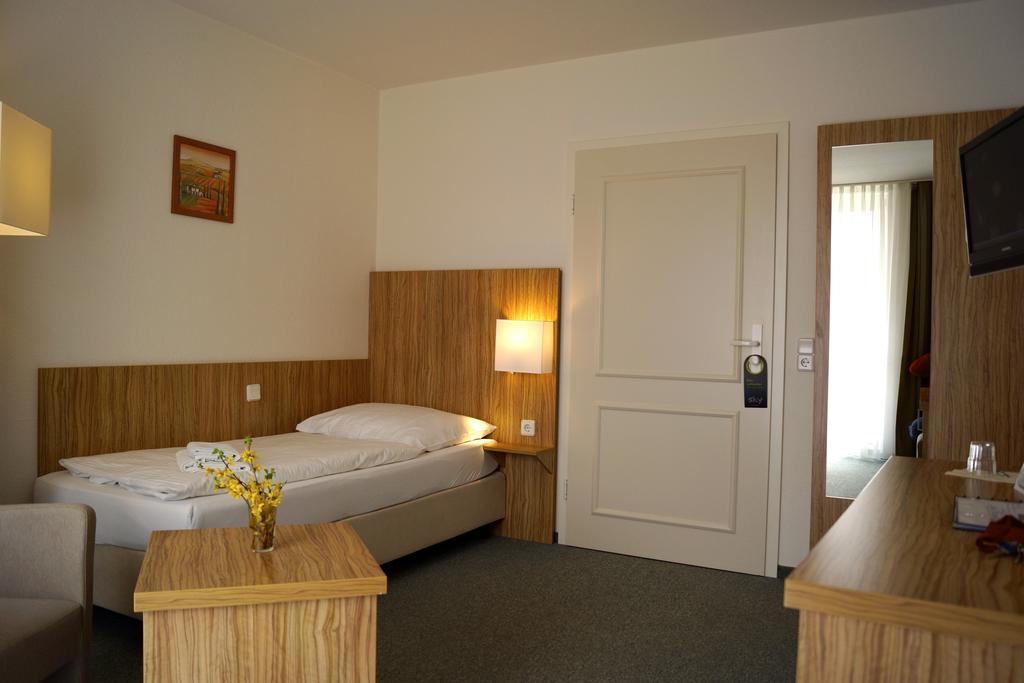 Akzent Hotel Am Burgholz Tabarz Kamer foto