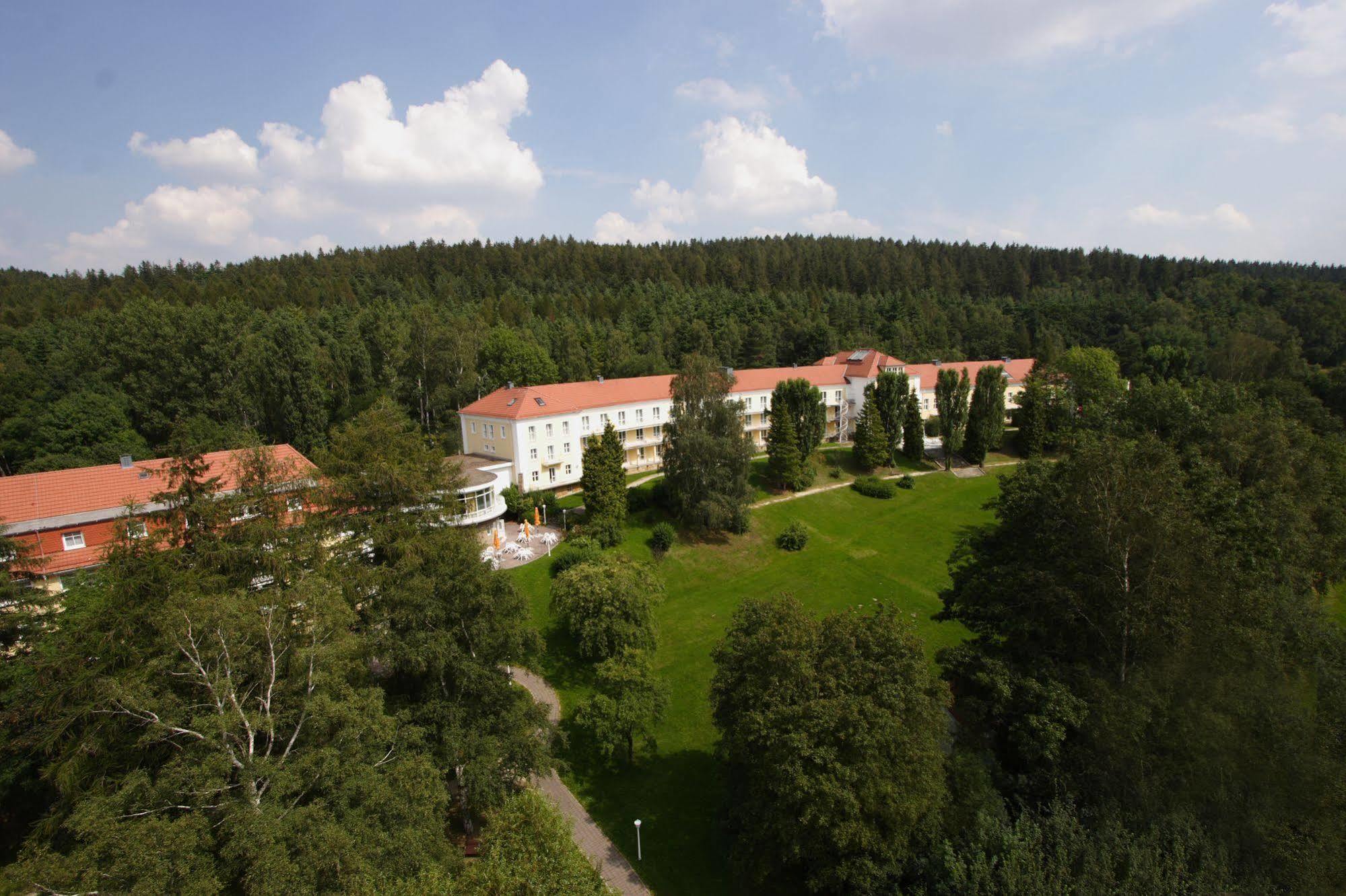 Akzent Hotel Am Burgholz Tabarz Buitenkant foto
