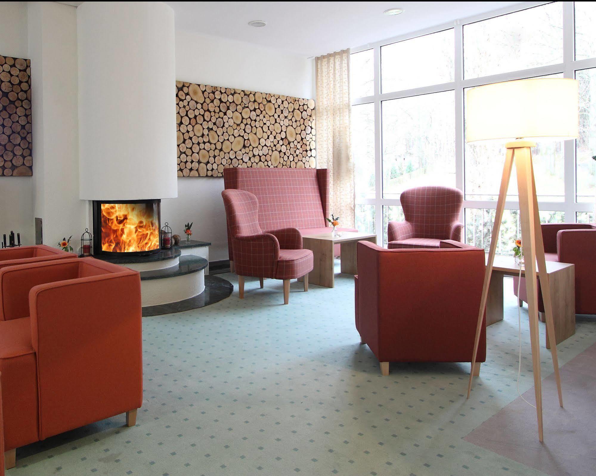 Akzent Hotel Am Burgholz Tabarz Buitenkant foto