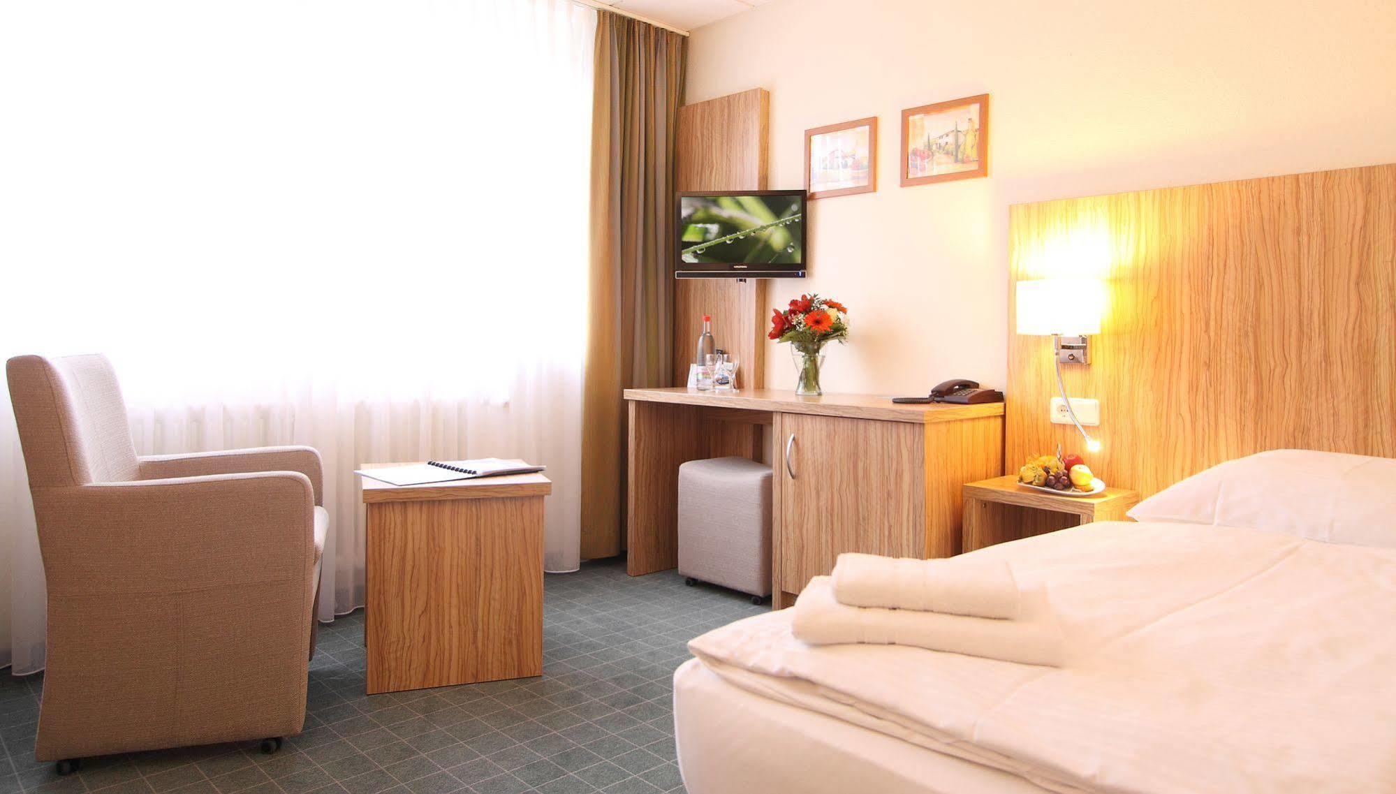 Akzent Hotel Am Burgholz Tabarz Buitenkant foto